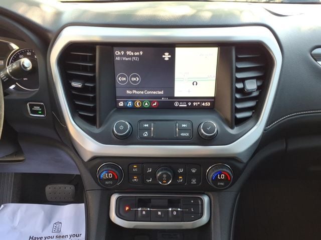 2023 GMC Acadia SLT