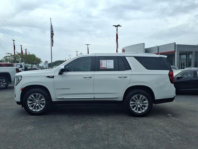 2023 GMC Yukon SLT
