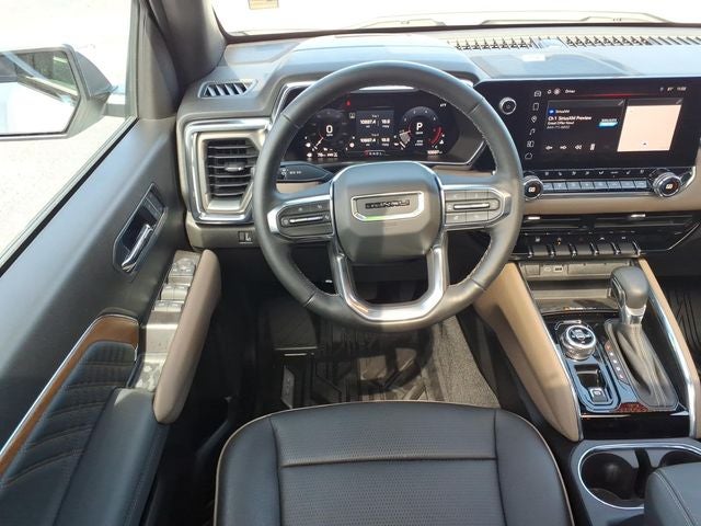 2024 GMC Canyon Denali