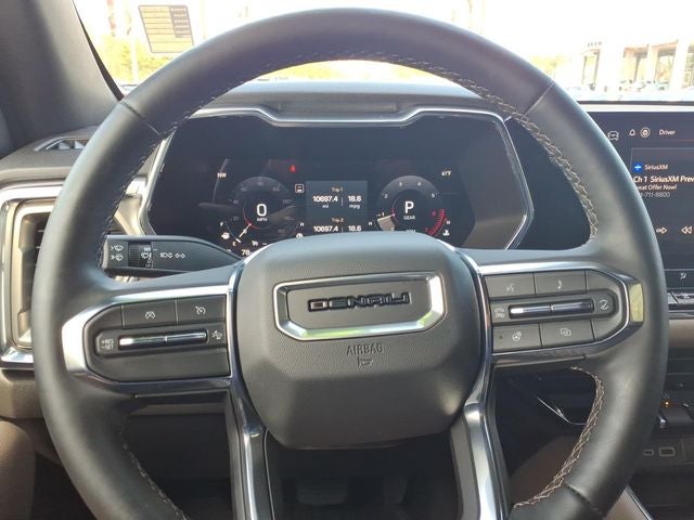 2024 GMC Canyon Denali