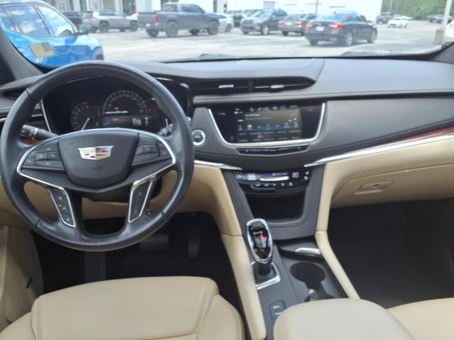 2019 Cadillac XT5 Premium Luxury