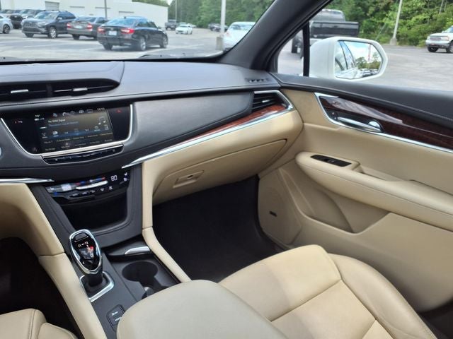 2019 Cadillac XT5 Premium Luxury
