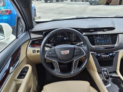 2019 Cadillac XT5 Premium Luxury