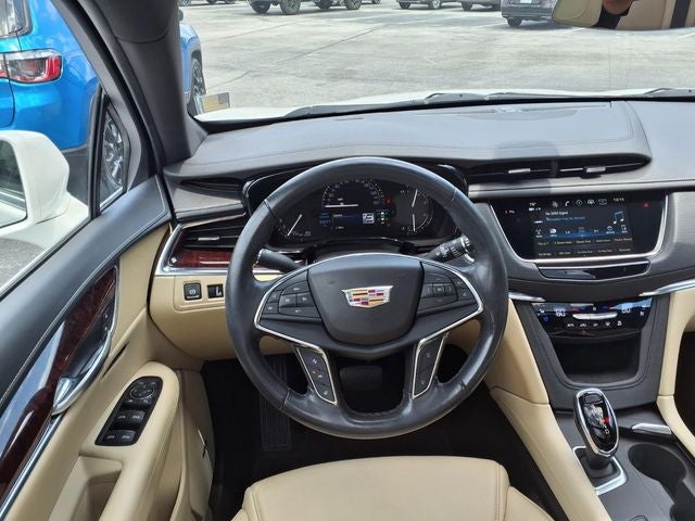 2019 Cadillac XT5 Premium Luxury