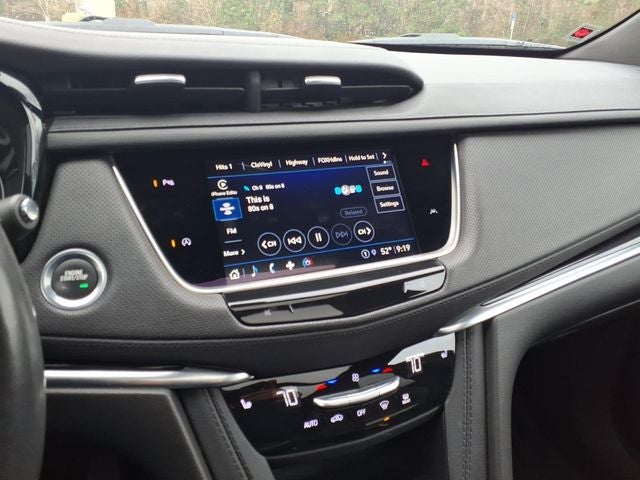 2024 Cadillac XT6 Luxury