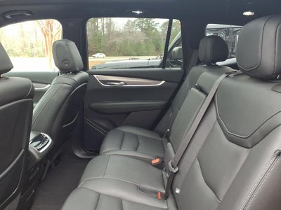 2024 Cadillac XT6 Luxury