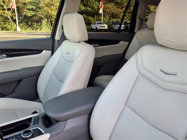 2021 Cadillac XT6 Premium Luxury