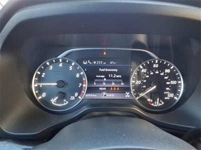 2023 Nissan Titan SV