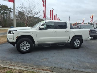 2022 Nissan Frontier SV