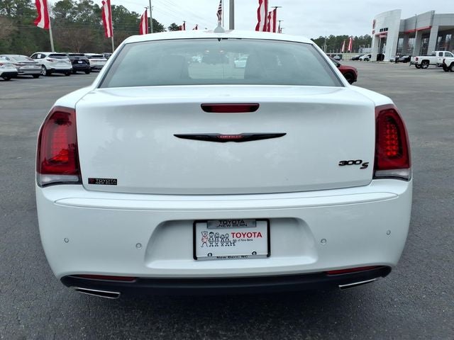 2023 Chrysler 300 S
