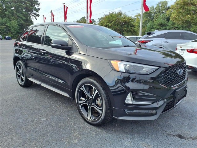 2022 Ford Edge ST