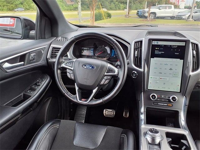 2022 Ford Edge ST