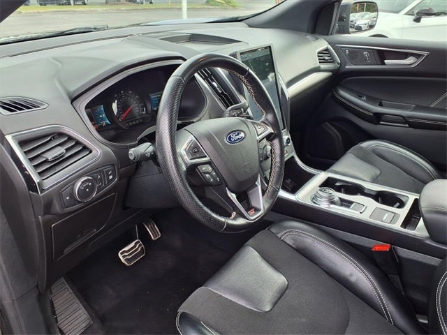 2022 Ford Edge ST