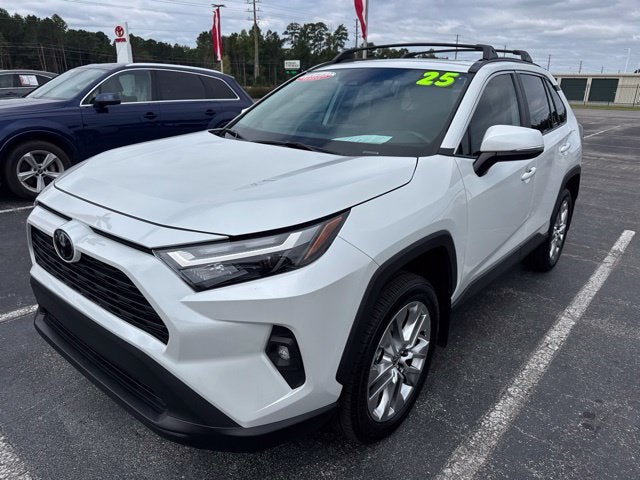 2025 Toyota RAV4 XLE Premium