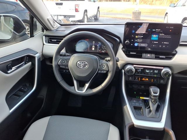 2025 Toyota RAV4 Limited