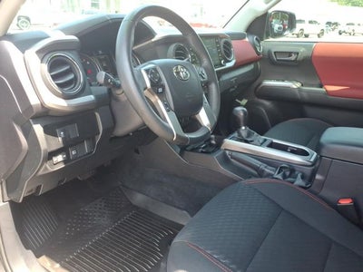 2022 Toyota Tacoma SR5 V6