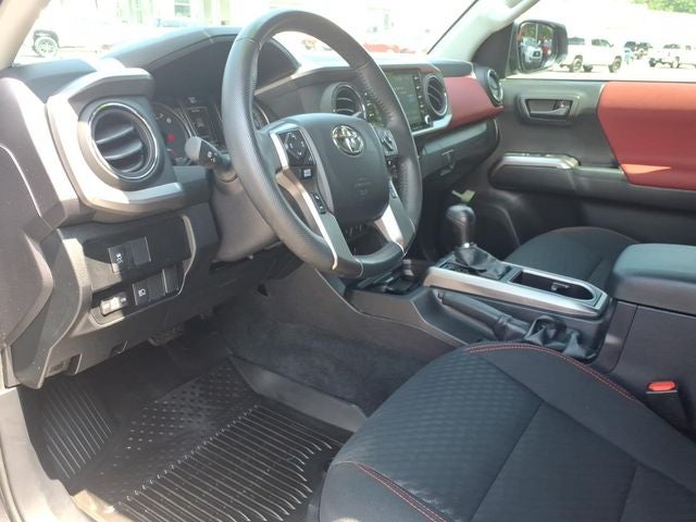 2022 Toyota Tacoma SR5 V6