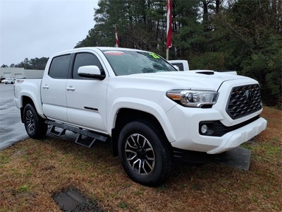 2023 Toyota Tacoma TRD Sport V6