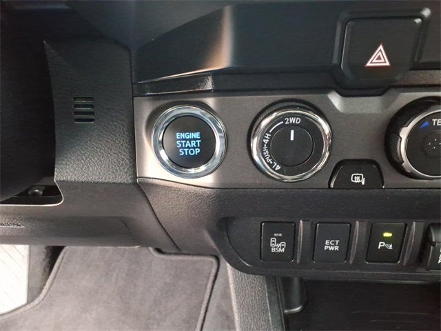 2023 Toyota Tacoma TRD Sport V6