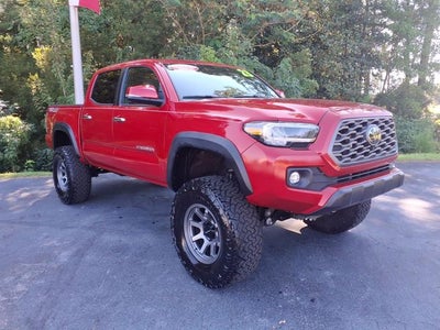 2023 Toyota Tacoma TRD Sport V6