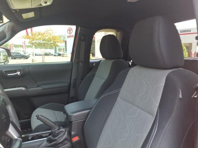 2022 Toyota Tacoma TRD Sport V6