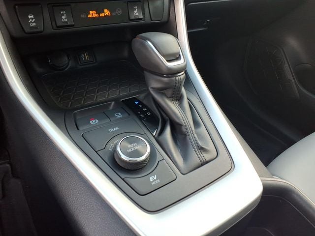 2025 Toyota RAV4 Hybrid XLE Premium