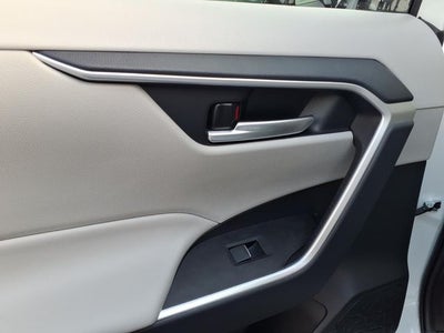 2025 Toyota RAV4 Hybrid XLE Premium