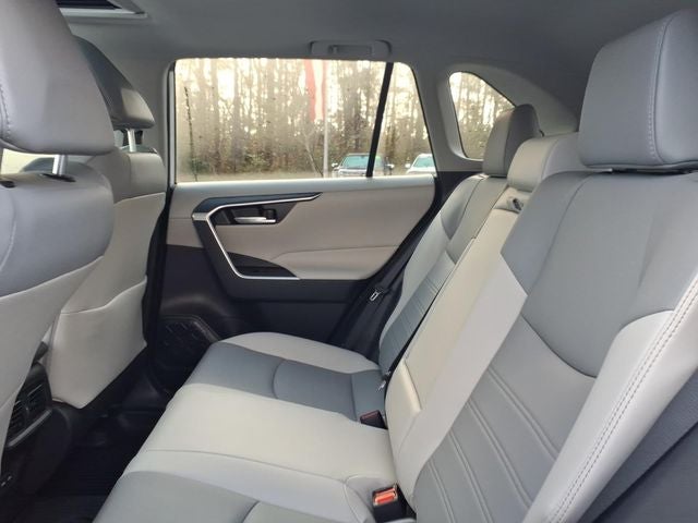 2025 Toyota RAV4 Hybrid XLE Premium