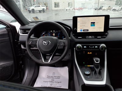 2025 Toyota RAV4 Hybrid XSE