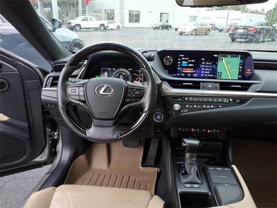 2021 Lexus ES 300h Ultra Luxury