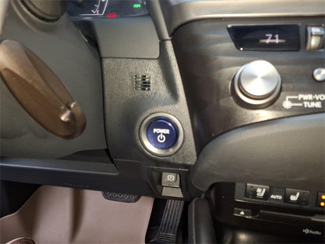 2021 Lexus ES 300h Ultra Luxury