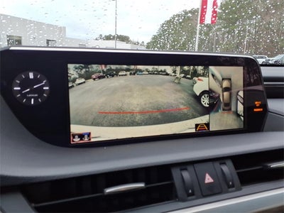 2021 Lexus ES 300h Ultra Luxury