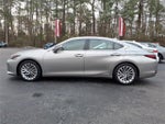 2021 Lexus ES 300h Ultra Luxury