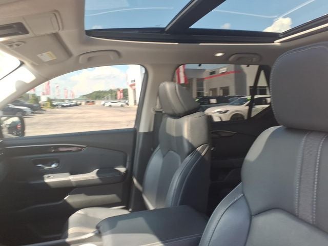 2025 Honda Pilot Touring