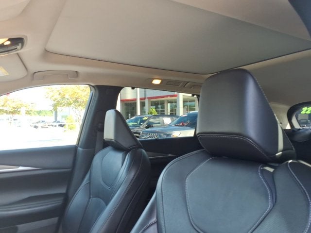 2024 INFINITI QX60 LUXE