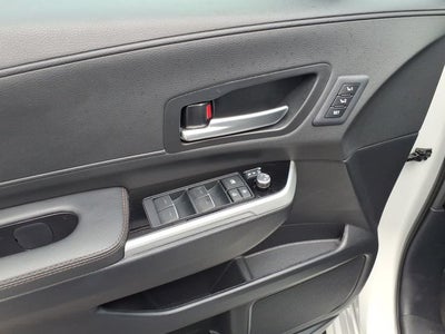 2025 Toyota Sienna Platinum 7 Passenger