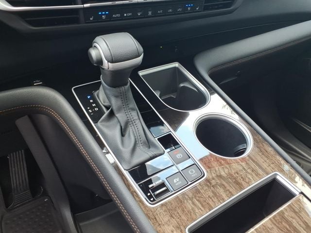 2025 Toyota Sienna Platinum 7 Passenger