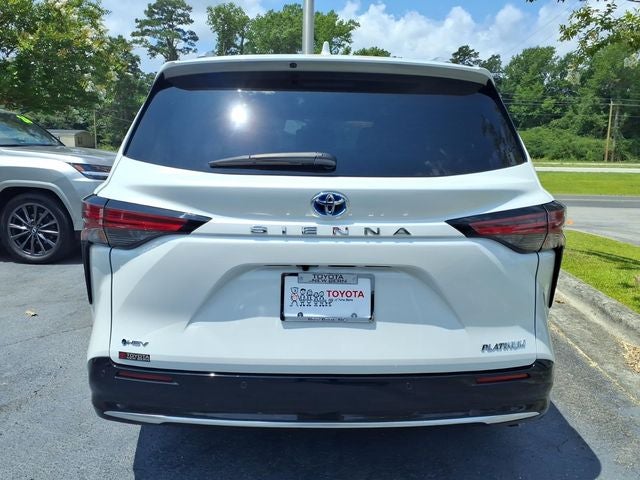 2025 Toyota Sienna Platinum 7 Passenger