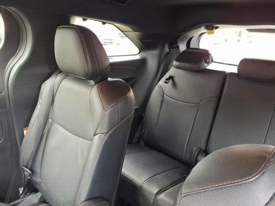 2025 Toyota Sienna Platinum 7 Passenger