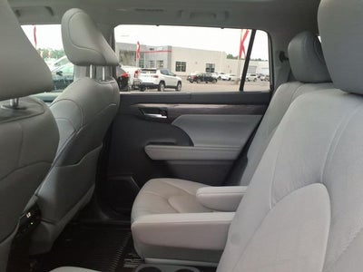 2023 Toyota Highlander Platinum