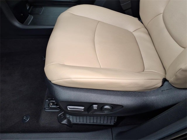 2024 Toyota Sienna XLE 7 Passenger