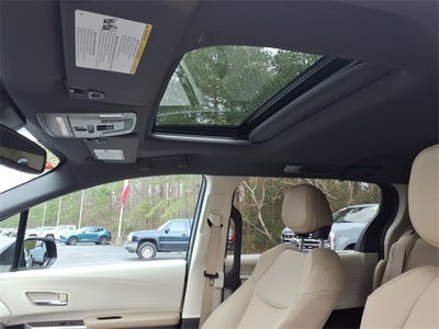 2024 Toyota Sienna XLE 7 Passenger