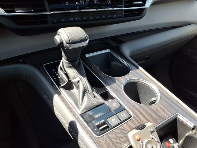 2022 Toyota Sienna Limited 7 Passenger