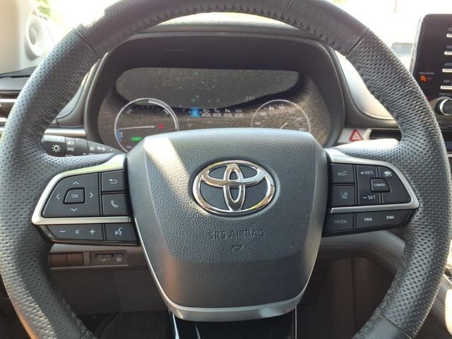 2022 Toyota Sienna Limited 7 Passenger