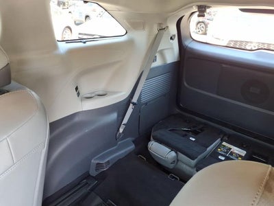 2022 Toyota Sienna Limited 7 Passenger