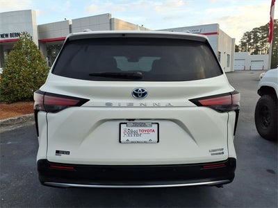 2021 Toyota Sienna Limited 7 Passenger