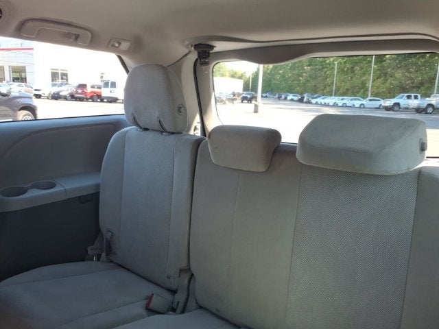2018 Toyota Sienna L 7 Passenger