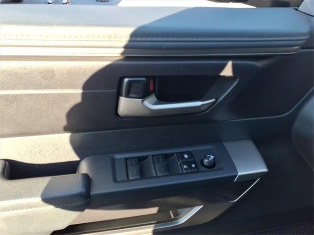 2022 Toyota Tundra SR5 TRD OFF ROAD