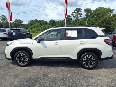 2025 Subaru Forester Premium