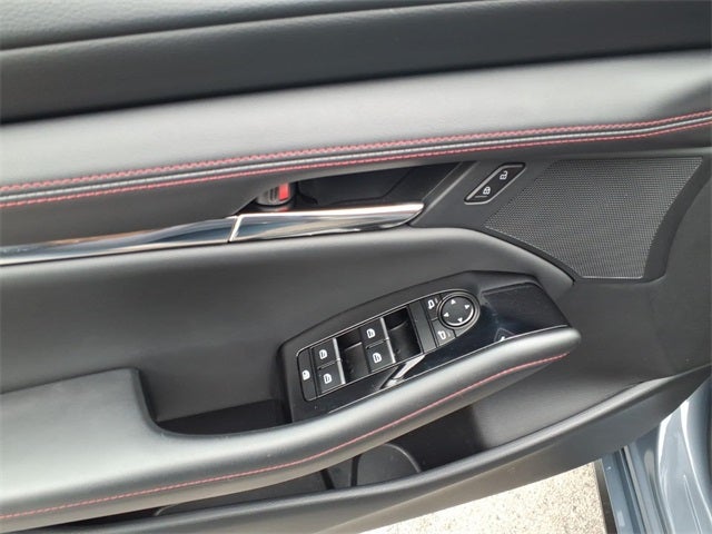 2025 Mazda Mazda3 2.5 S Carbon Edition